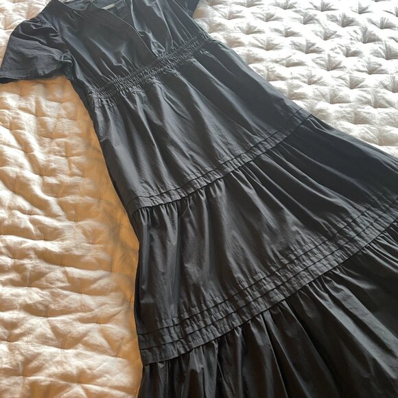 QUINCE IT DRESS in black - 100% Organic Cotton Poplin Tiered Maxi Dress - Picture 1 of 5